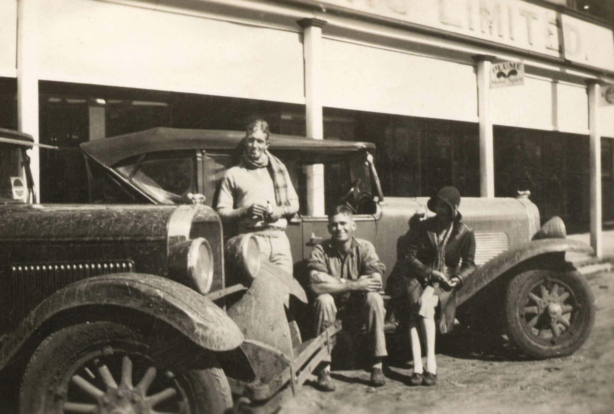 Corona Station employees take the car for a visit to town, Queensland, 1930 (68-93-08)