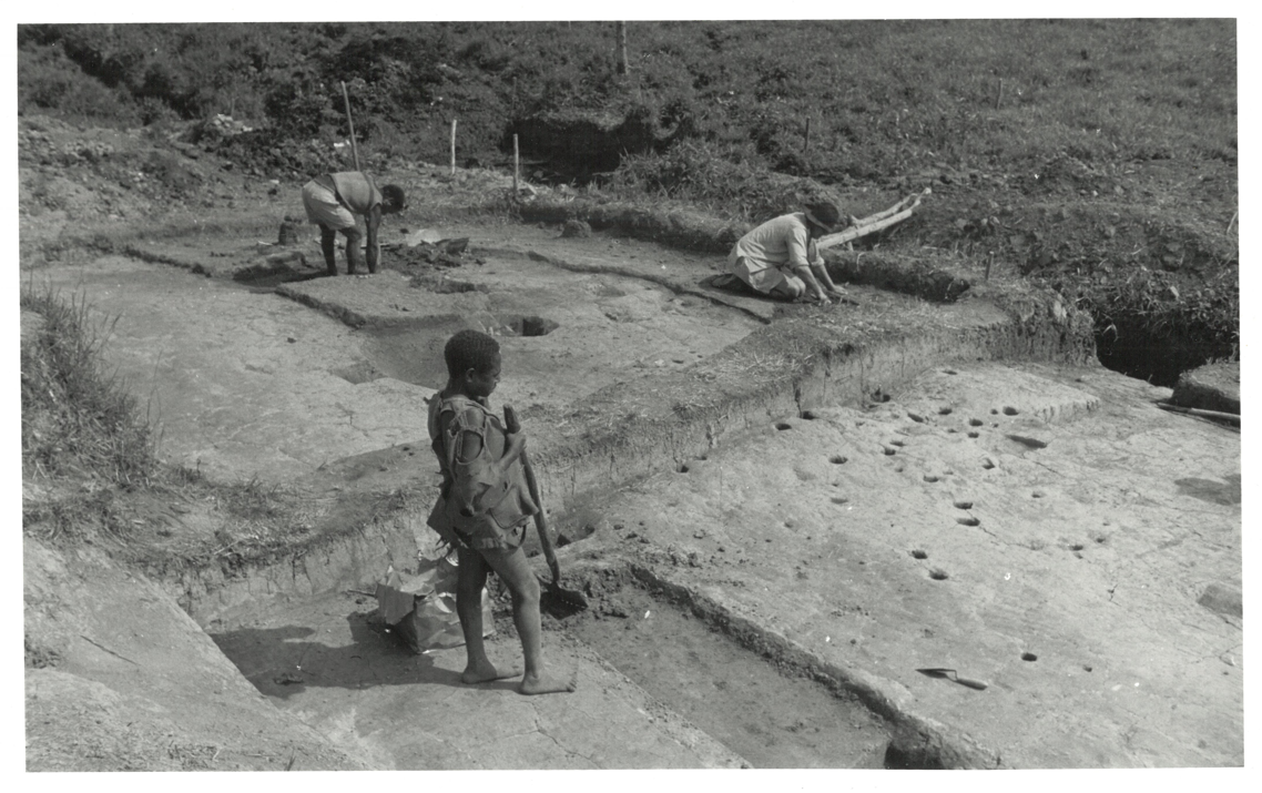 Black and white photo of archaeological excavation