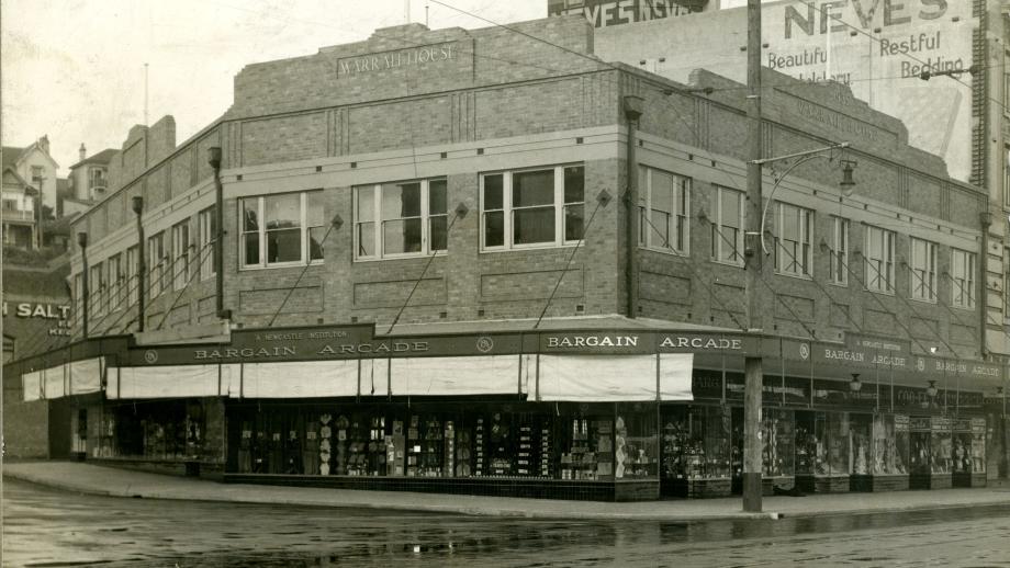 Warrah House - Building constructed by the Australian Agricultural Company, Newcastle, New South Wales, 1935 (1-460-25).