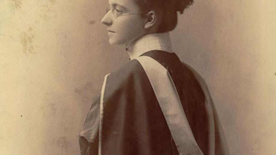 Dr Iza Coghlan, AMP medical examiner, c. late 1800s. Courtesy of the Dictionary of Sydney.  