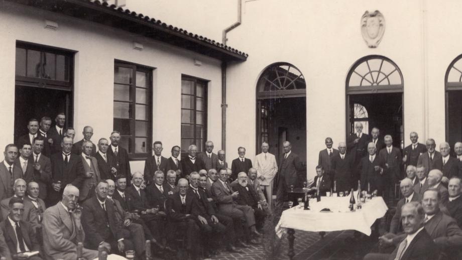 Opening of the AMP Office, Goulburn, New South Wales, 1928 (N434-1343).