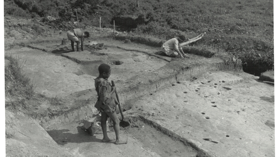 Black and white photo of archaeological excavation