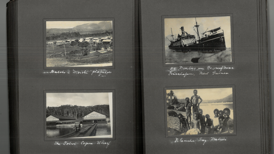 Photograph album